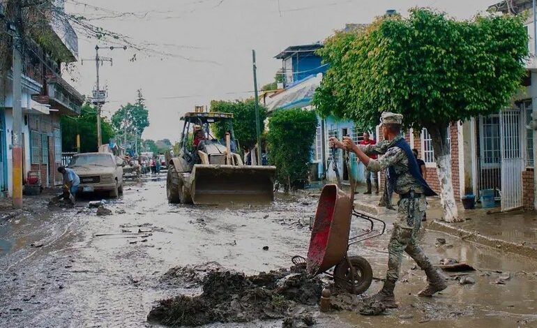 Disminuyen a 127 las comunidades incomunicadas por lluvias en 5 estados