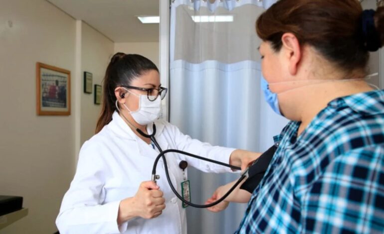 Sistema Nacional de Salud: en este mes comienza el registro para recibir atención médica gratis
