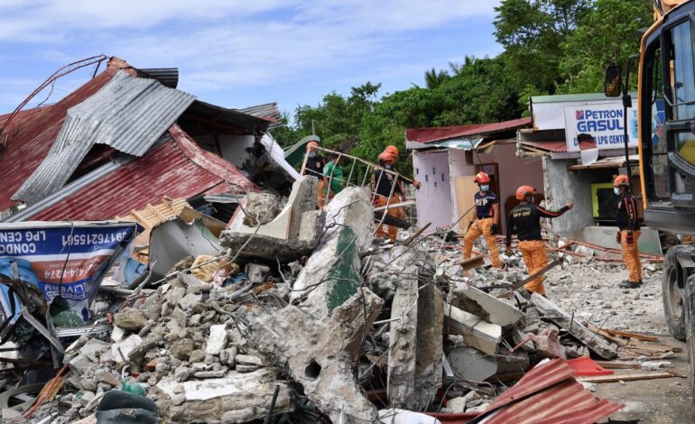 Terremoto en Filipinas deja más de 60 muertos y decenas de heridos