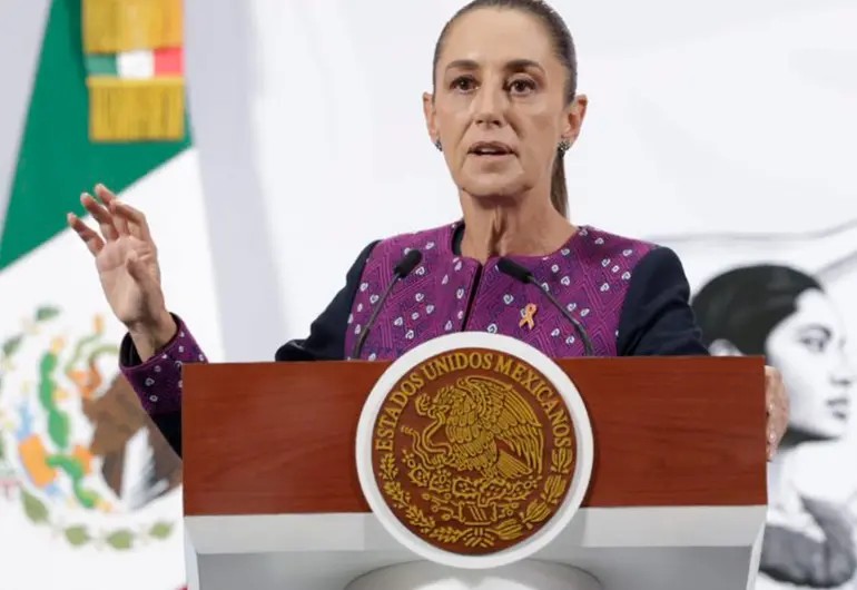 ‘No había razón para cerrar las carreteras’, dice Sheinbaum sobre bloqueos de transportistas