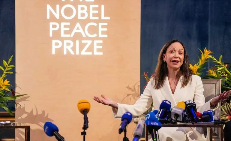 María Corina Machado dice que tuvo ayuda de EU para salir de Venezuela