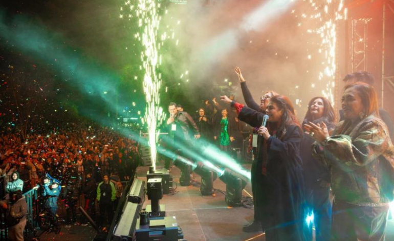 Mega fiesta electrónica de Año Nuevo CDMX en Reforma reúne a más de 250 mil personas