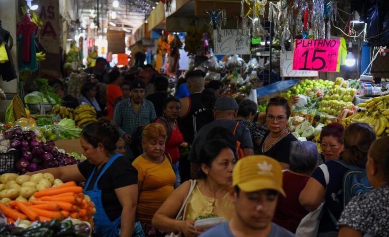 Inflación de México se desacelera; cerró diciembre en 3.69%