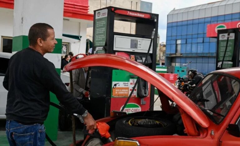 Rusia continuará suministrando petróleo a Cuba pese a las amenazas de Trump, afirma embajador